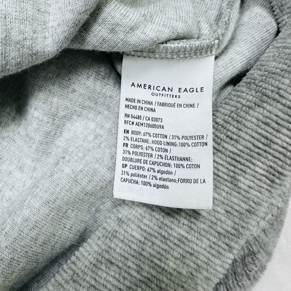 American Eagle Gray Knit Cropped Hoodie Sweater Drawstring Pocket Women’s M - Picture 7 of 8